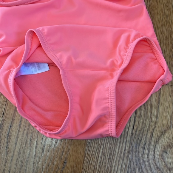 Gap Girls One Piece Coral Ruffle Swimsuit - Picture 5 of 8